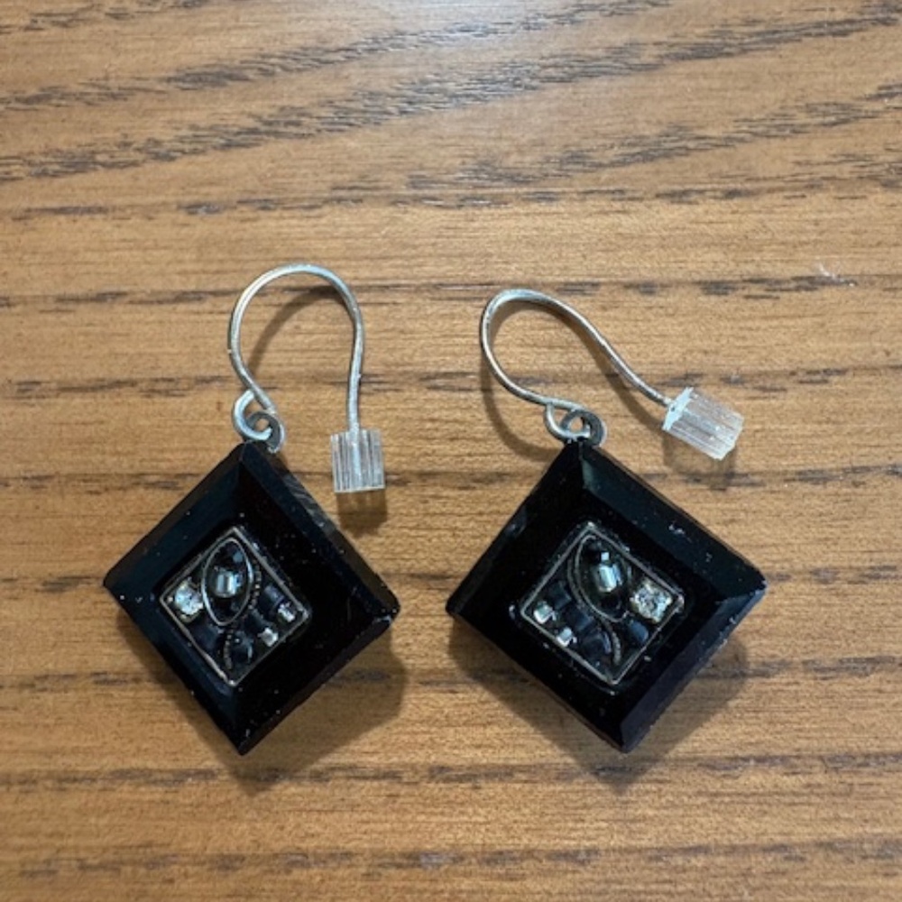 FIREFLY Original square black dangle earrings Swarovski beads French wire